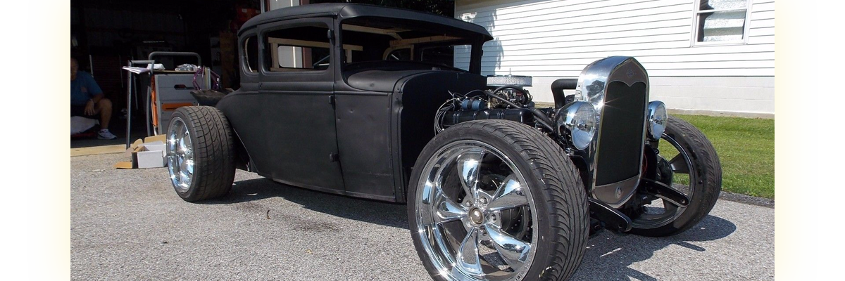 1930 Ford 5-Window Coupe