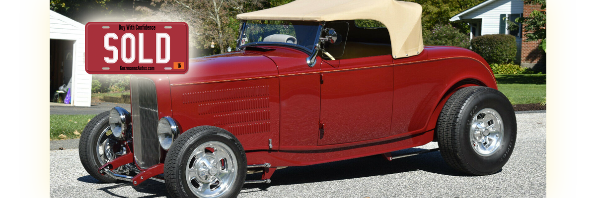 1932 Ford Roadster Highboy Hot Rod Show Car