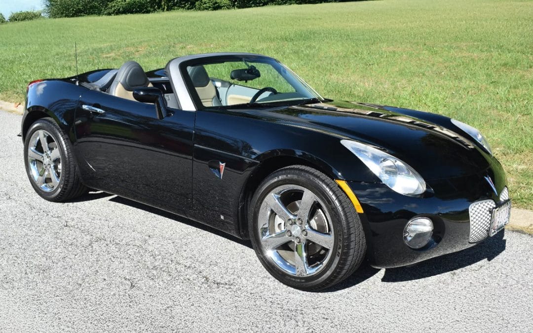 2007 Pontiac Solstice Convertible 5-Speed Auto 2.4L Excellent Condition