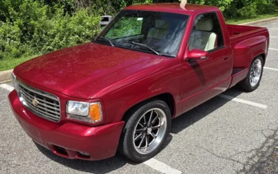 1988 Chevrolet C/K Pickup 1500 Custom Cadillac Escalade Front 5.7L V8