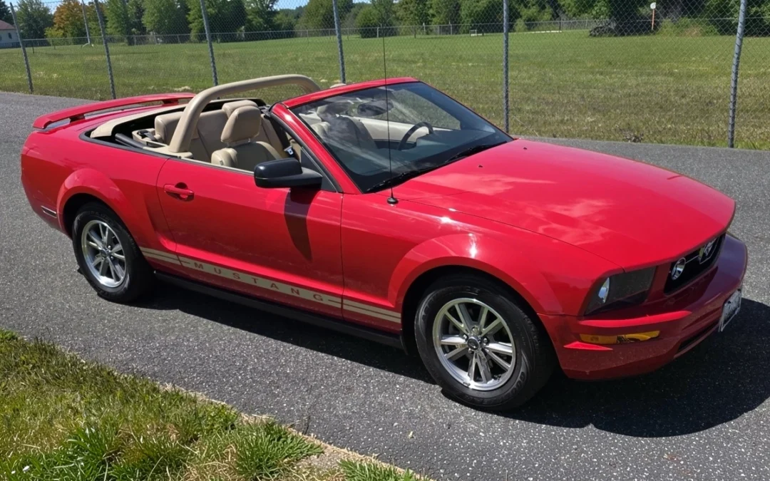 2005 Ford Mustang Convertible 4.0 L V6 Premium Pkg Low Miles VIDEO